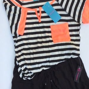 NWT Summer Shorts Outfit BLK & WHT NEON stripped M